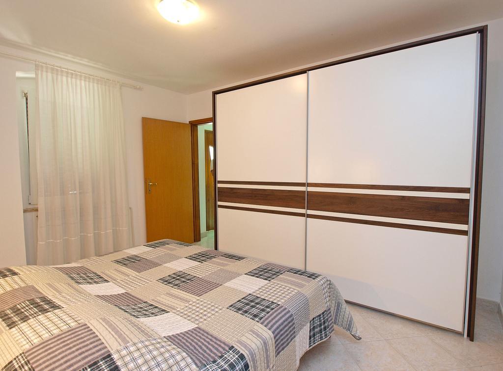Apartments Milan 1457 Rovinj Ngoại thất bức ảnh