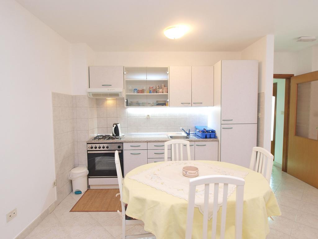 Apartments Milan 1457 Rovinj Ngoại thất bức ảnh