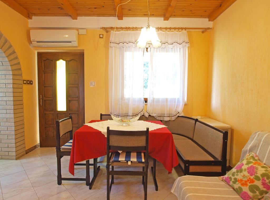 Apartments Milan 1457 Rovinj Ngoại thất bức ảnh